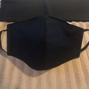 Adult Black Face Mask 😷!